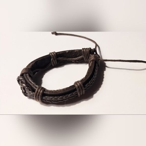 Men's bracelet leather braided layered brown new d77 - Picture 1 of 1